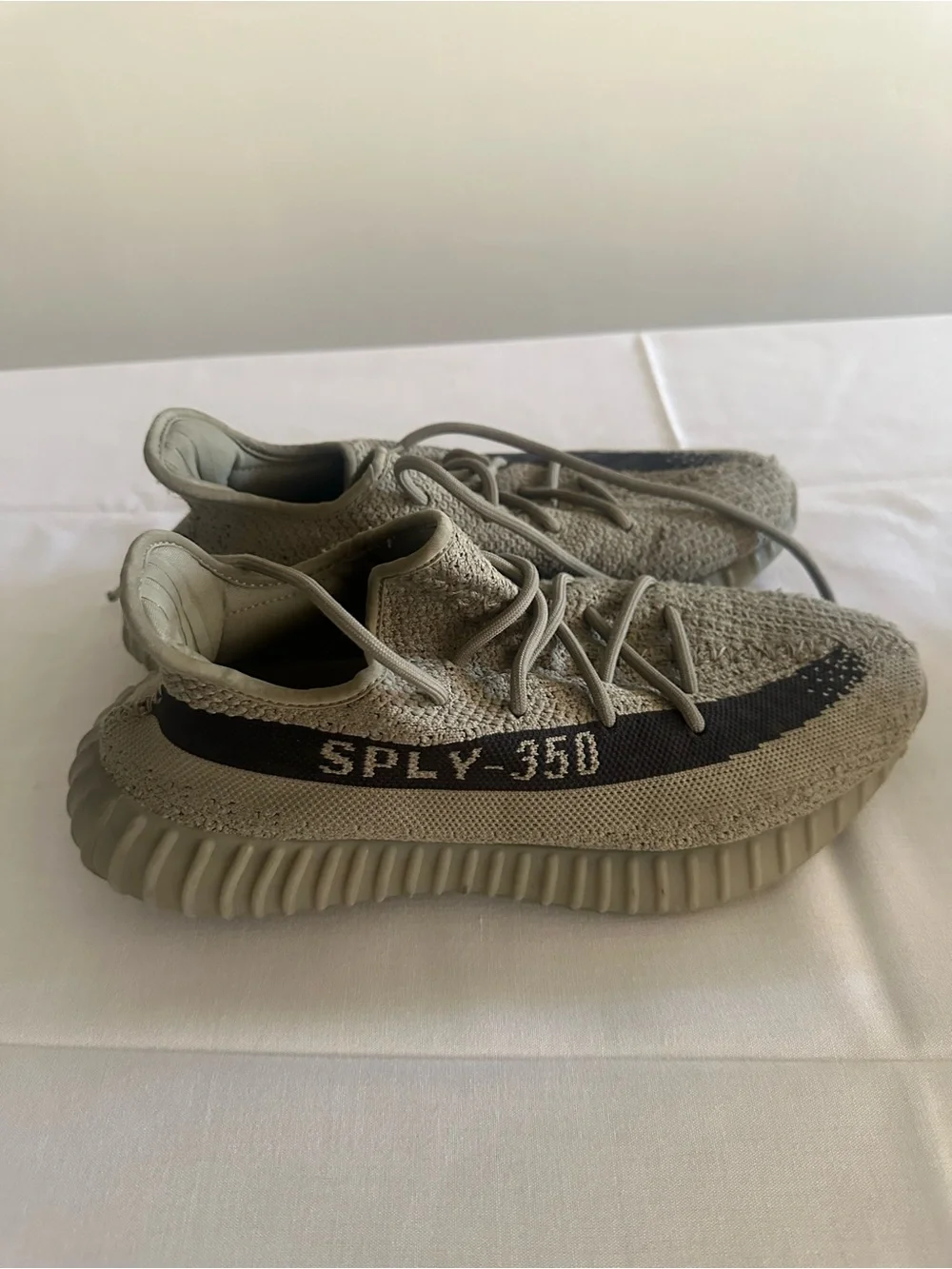 Boost 350 V2 Sneakers - Olive/Black